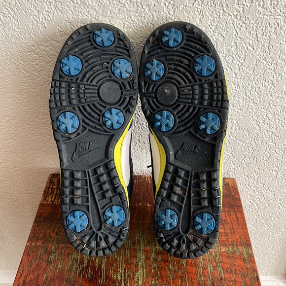 Nike Dunk Golf Cleats - Picture 2 of 8